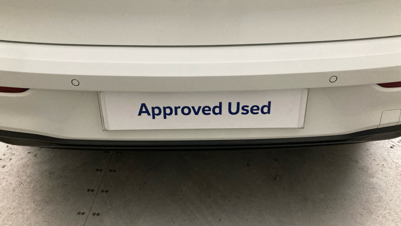 Volkswagen Golf 1.0 TSI Life 5dr Petrol Hatchback